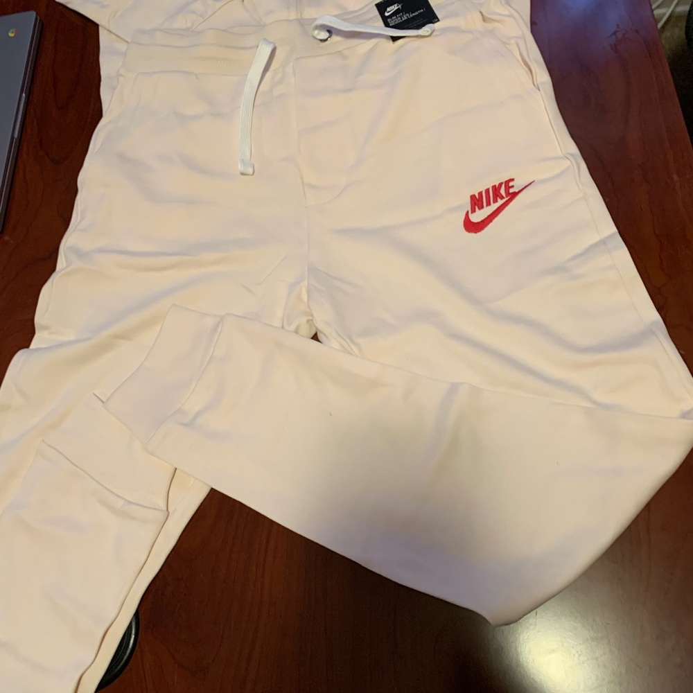 Nike Sweatsuit